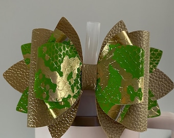 Lime Green & Gold Bow Straw Topper - Fits 10mm Straws