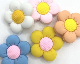 Flower Silicone Focal Bead