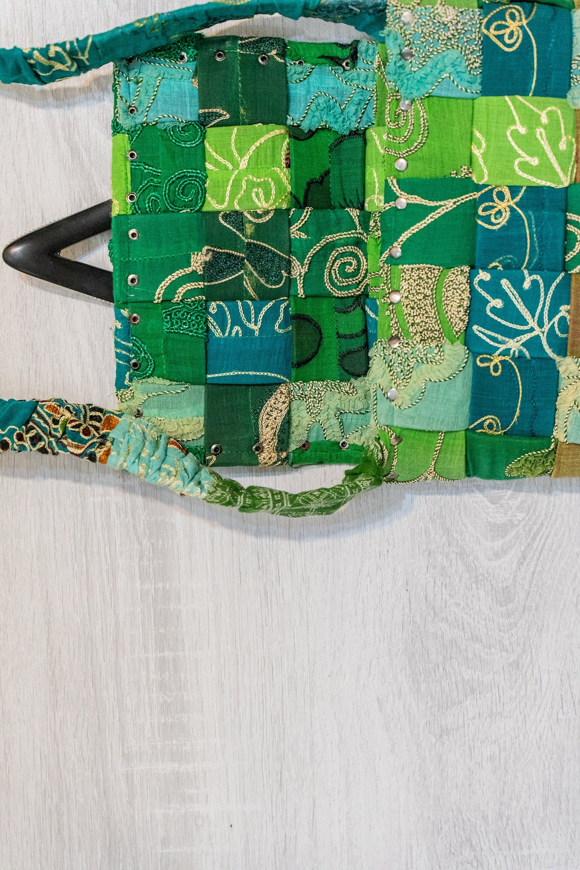 Designer Piece, Floral Shoulder Bag with Unique Design, Vintage Style, Designer Bag, Wearable Art, Good Gift Option, Paul Ropp, Coachella, foto 4 di 5