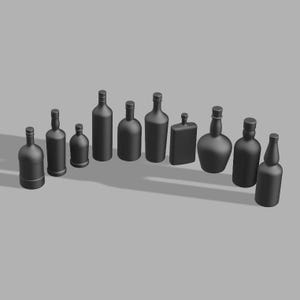 Puede incluir: Una colección de once botellas de vidrio negro de varias formas y tamaños. Las botellas están dispuestas en una fila sobre una superficie gris.