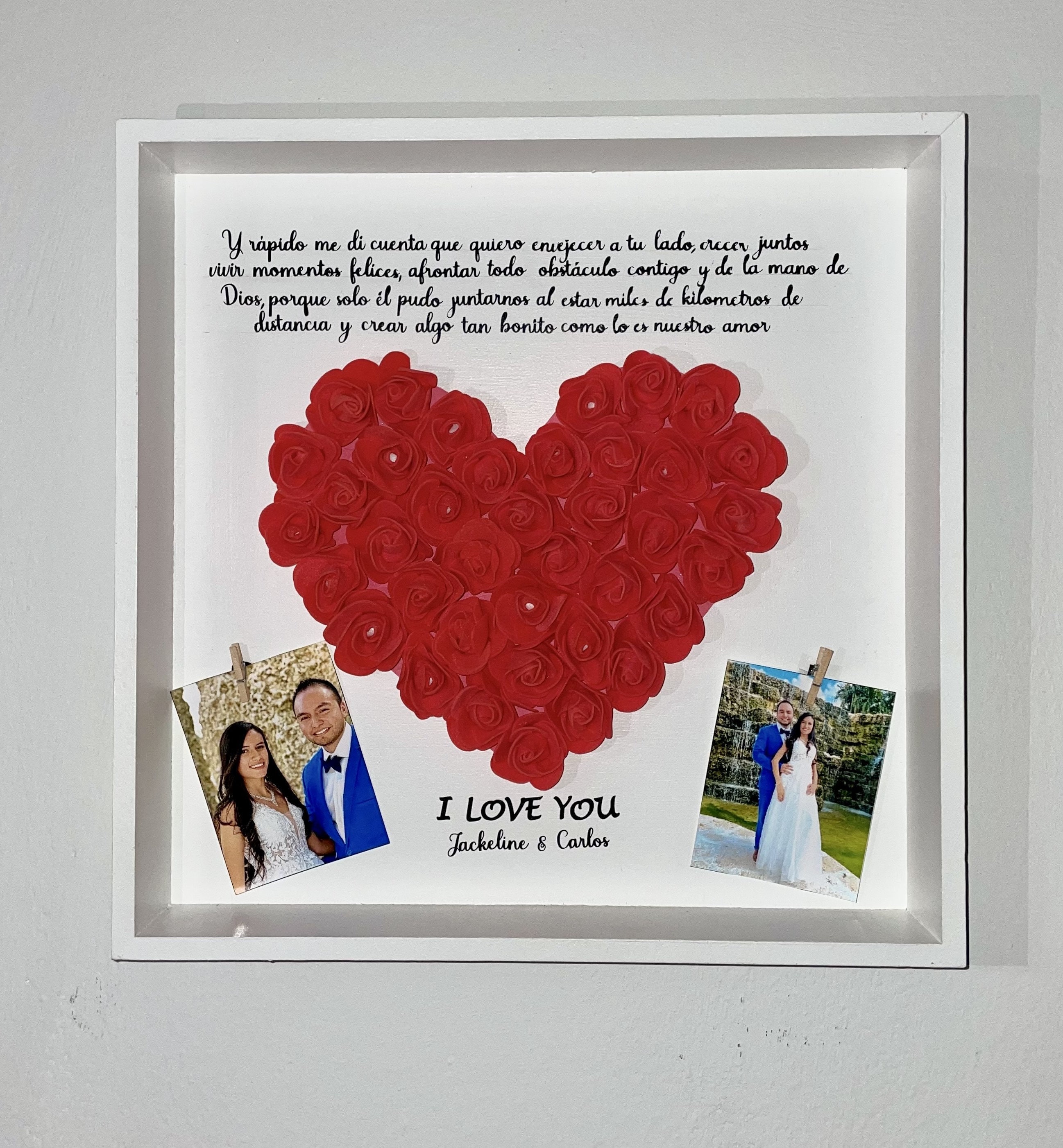 Detalles & Cuadros Personalizados. - Cuadro Personalizado🤩 ✓Marco de  Madera 24x34 cm. ✓Vidrio Protector. ✓Impresión en papel fotográfico.  ✓Codigo de Escaneo Spotify o . Escríbenos a nuestro Whatsapp