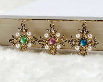 Gold Pendant Charm Bookmark Paperclip, Fantasy Romance Charms, Bookmark Gift, Gift for Book Lovers, Charms Collection, Bookish Gift