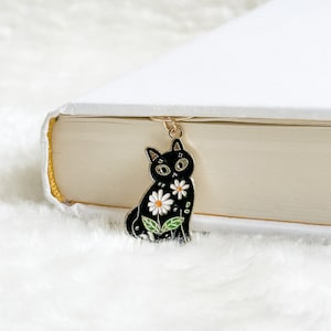 花柄の黒猫チャームブックマークペーパークリップ、動物チャーム、ゴールド、ブックマークギフト、本好きへのギフト、チャームコレクション、本好きのギフト