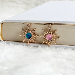 Gold Sun Charm Bookmark Paperclip, Unique Bookmark, Book Clip, Bookmark Gift, Gift for Book Lovers, Charms Collection, Bookish Gift