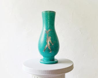 グスタフスベリのためにヴィルヘルム・コーゲ作のハンドル付き花瓶