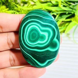 Natural Top Quality Malachite Gemstone Loose Cabochon Smooth Malachite Gemstone For Jewelry Making Beautiful Top Grade Malachite Gemstone.