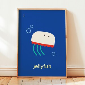 Impresión artística de medusas / Para guardería infantil, sala de juegos / Decoración de habitación infantil, Decoración de guardería, Arte mural para niños, Impresión artística marina / Impresión del alfabeto con la letra J