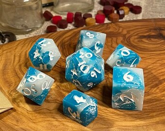 Blue Crystal | Polymer clay sharp-edged polyhedral seven-piece dice set with crystal D4