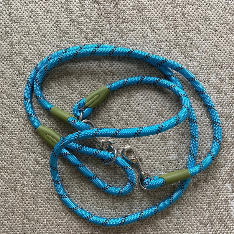 The Woof Hut Hands Free Dog Lead Blue