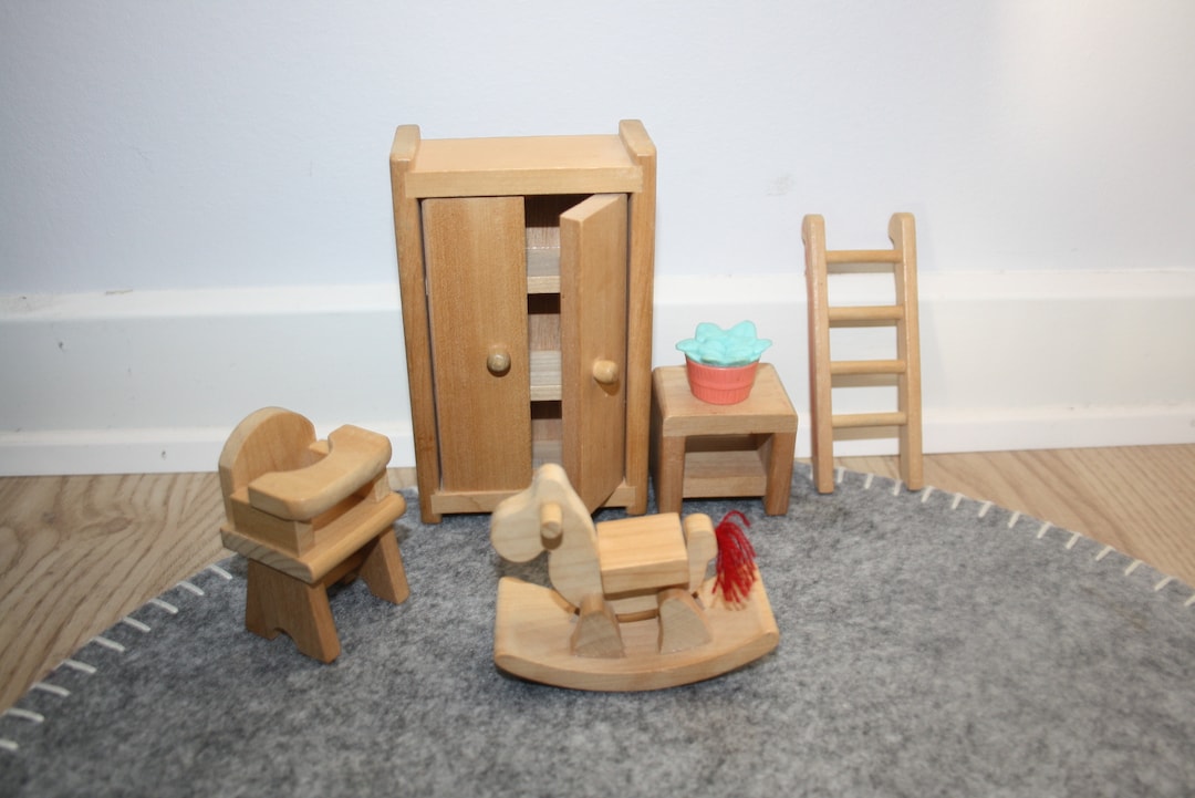 Rare Find / Dollhouse Furniture / Bedroom Living Room Etc. Furniture