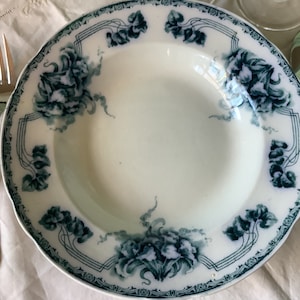 Raro ritrovamento di fantastici piatti fondi vintage della fabbrica di porcellana di Göteborg, originali anni &#39;90. 2 # Bellissimi colori verdi # Tavola perfetta