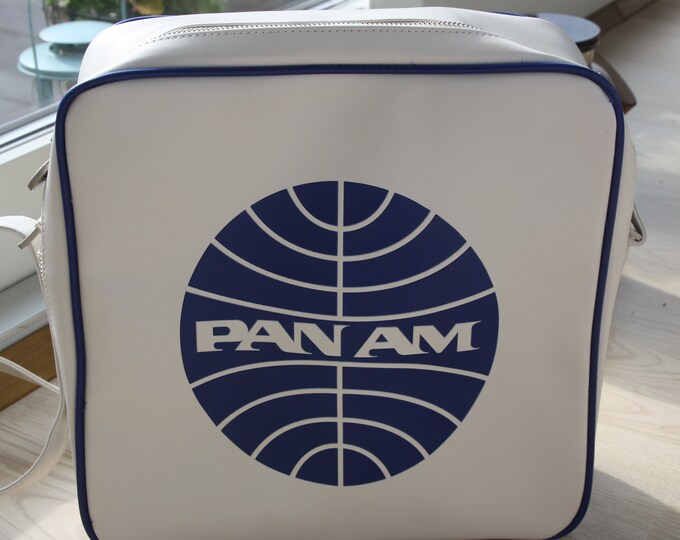 RARE Find PAN AM Shoulder Bag With Certified Tag Inside White and Blue