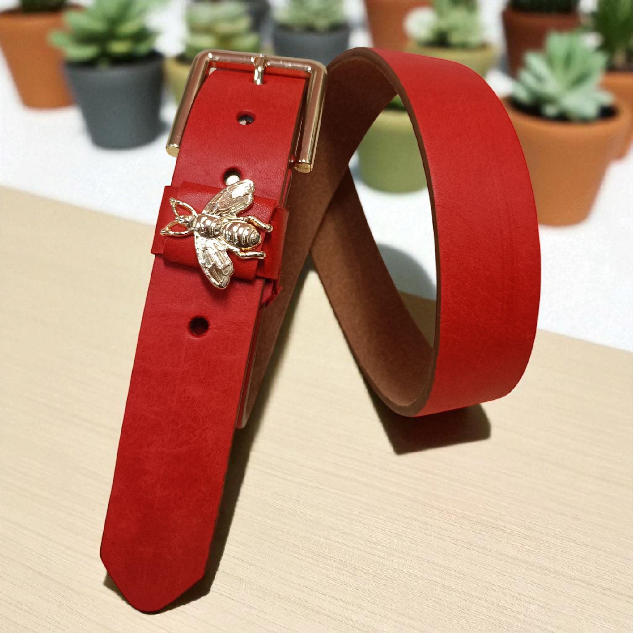 Red Bee Leather Belt: Handmade Women display picture 2