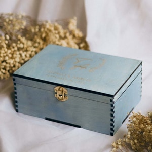 Caja de madera para recuerdos personalizada / Caja de almacenamiento personalizada / Caja de joyería / Caja de madera para recuerdos / Caja de primera comunión / Caja de conformación / Caja de recuerdos para bebés
