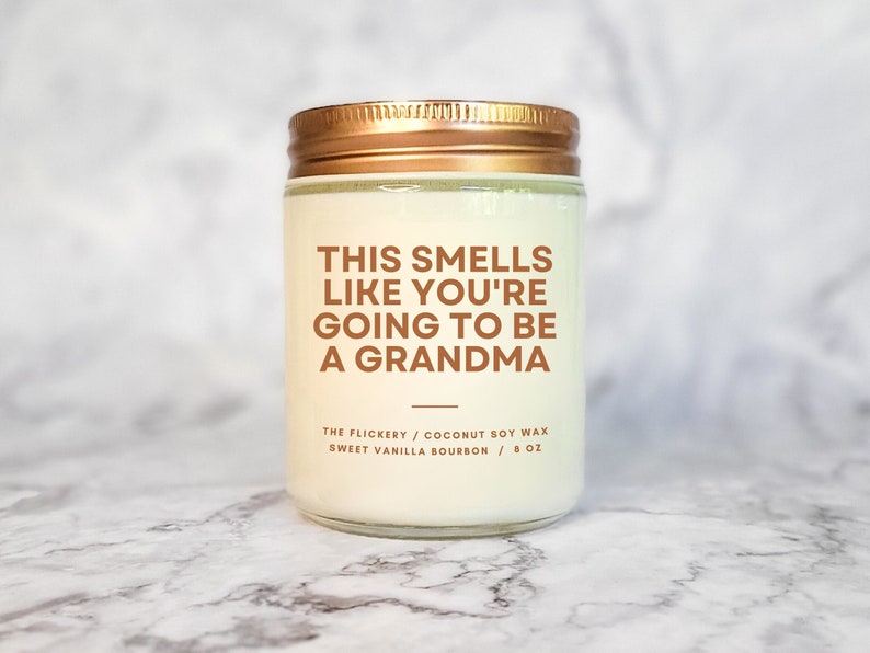 You're Going To Be A Grandma Candle, Baby Announcement Grandma, Pregnancy Announcement Grandma, Mom Pregnancy Announcement, New Baby image 1