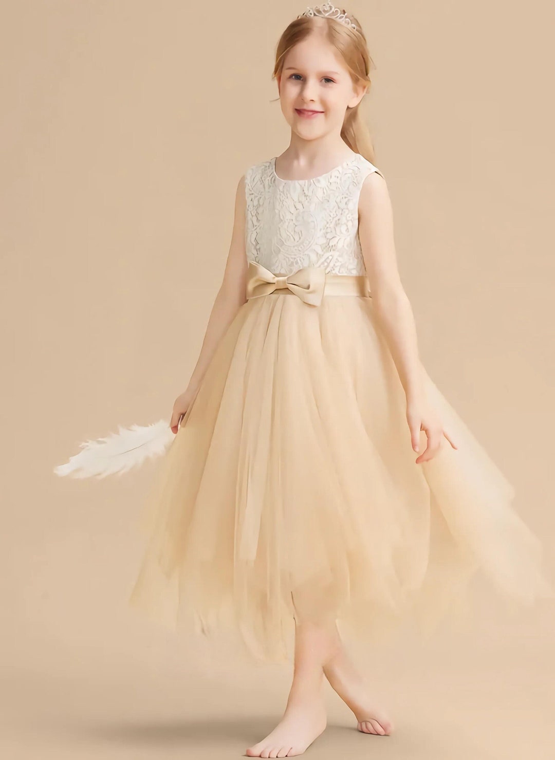 A-line Bateau Long Sleeve Flower Girl Dress with Tulle Appliques and Pearls