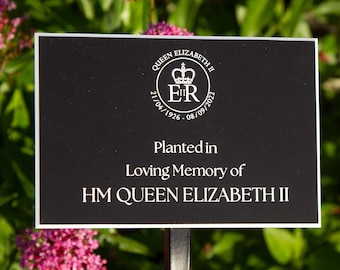 In Memory Of Queen Elizabeth II Plaque