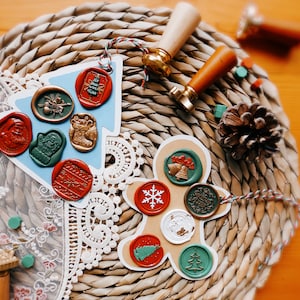 Set di 6 adesivi con sigillo di ceralacca natalizio con retro autoadesivo/ Adesivi con sigillo di ceralacca natalizio/ Sigilli di ceralacca regalo di Natale per biglietti di Natale