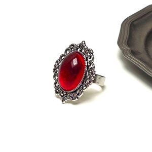 Witchy Ring with Red Glass and Vintage Vibe, Victorian Gothic Jewelry with Silver Filigree and Oval Gemstone, Blood Red Vampire Ring for Her