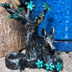 Deer sphere stand