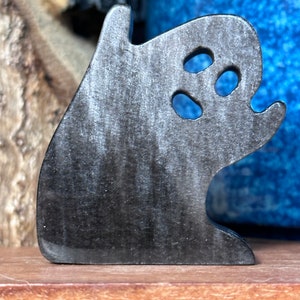 Silver sheen obsidian ghost
