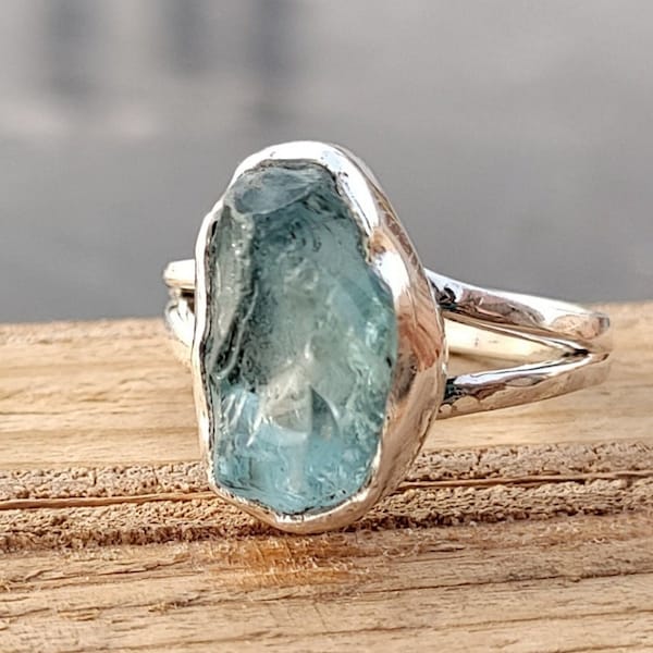 Raw Aquamarine Ring, Statement Ring, Solid 925 Silver Ring, Handmade Ring, Natural Raw Aquamarine, Women Ring, Gemstone Ring, Boho Ring