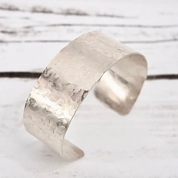 Solid 925 Sterling  Silver Bangle, Hammered Bangle, Boho Jewelry, Silver Bangle, Handmade Bangle, Beautiful Bangle, Simple Bangle, Gift Her