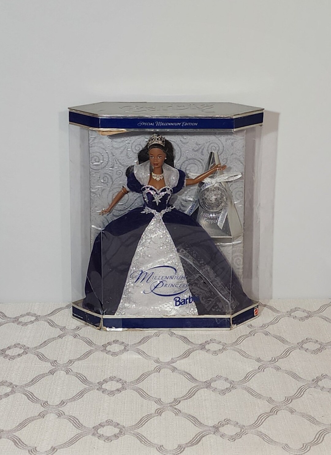 Vintage Millenium 2000 Barbie - Etsy