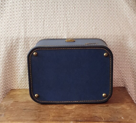 Vintage Skyline Train/Travel Case Gem