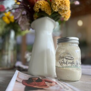 Beginner Sourdough Starter Kit with Starter Flakes, Recipe Guide, and Jar Cover bild 8