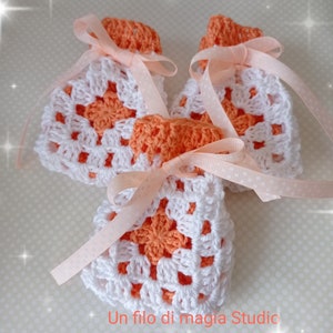 Facial makeup remover pads in a gift box or party favor