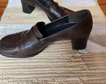 Bandolino women loafers. Size 8.5 Medium