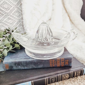 Vintage Clear Glass Lemon Juicer | Vintage Kitchenware Glass Juicers Vintage Juicer Glassware