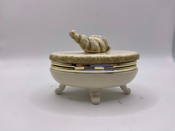 Hard to Find! !! Y. St. Lorens Trinket Box Made i… - image 9