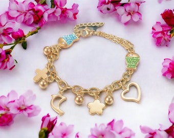 Lots of charms | gold-plated charm bracelet with pendants | Summer bracelet |