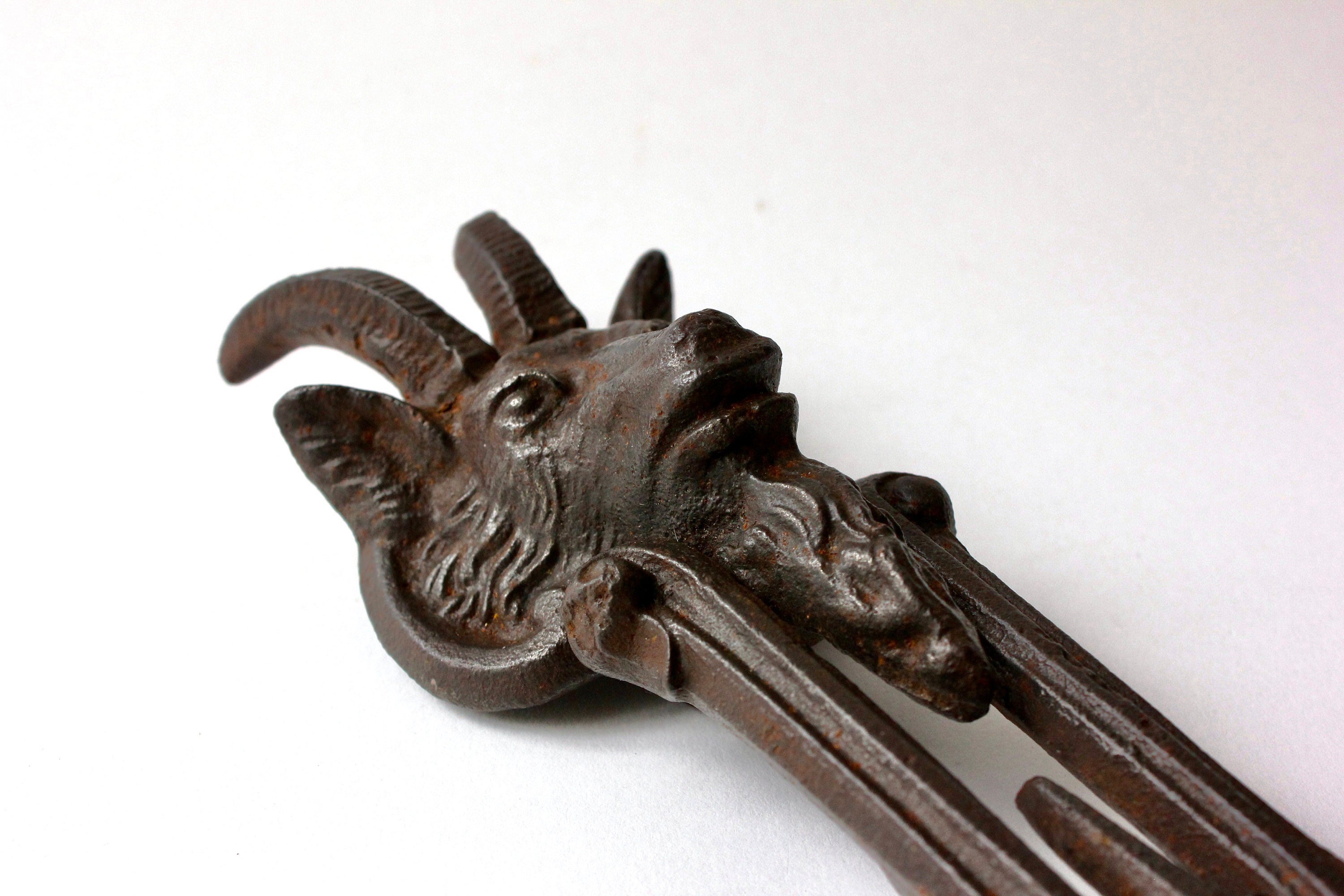 Antique Goat Head Door Knocker, Made by Kenrick, Cast Iron, 27/7.5/5 ...