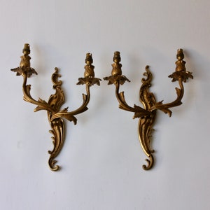 Vintage Pair of French Gilded Metal Double Arm Wall Sconce, Vintage, Leaf Design, 1910, 36/28/9cm