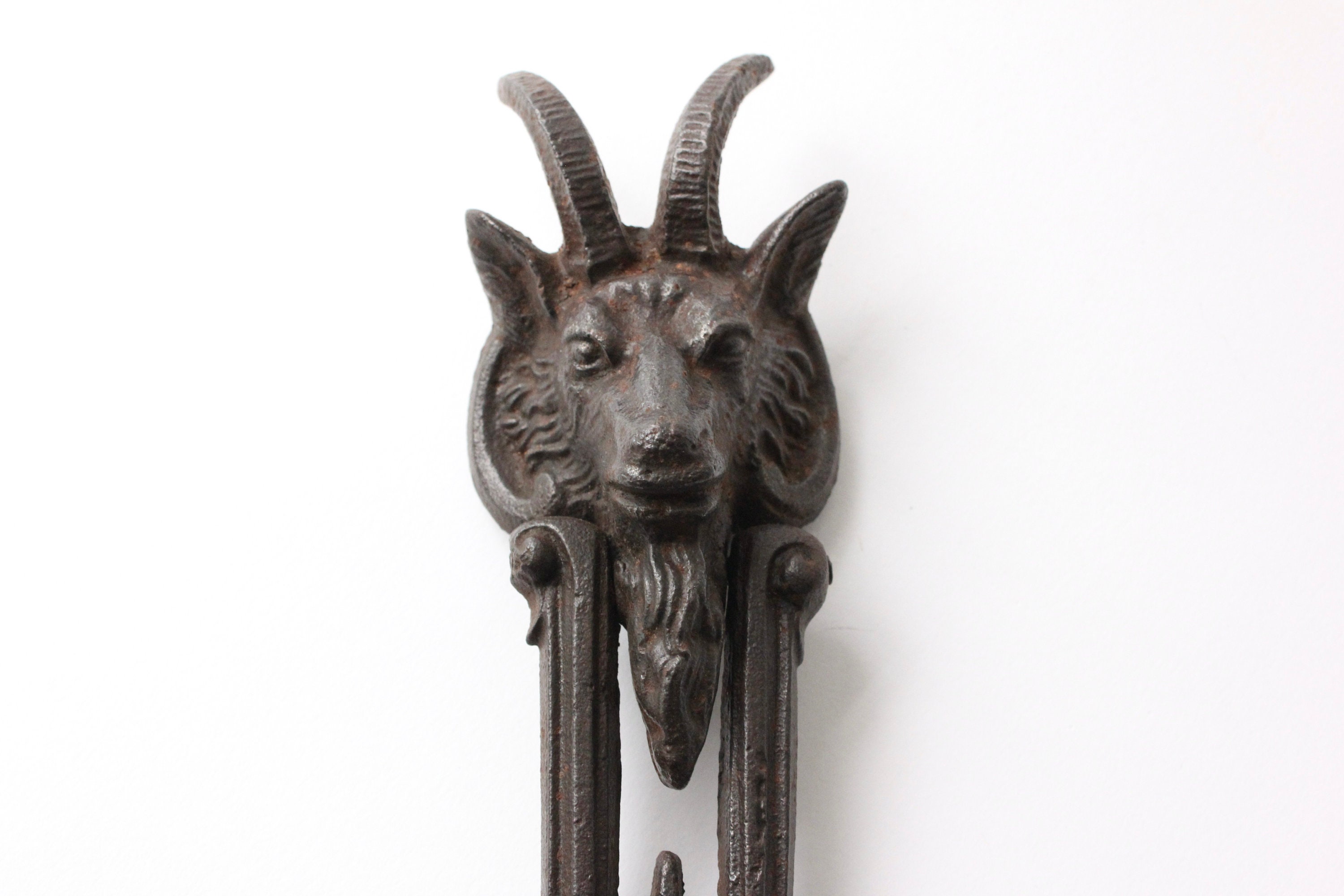 Antique Goat Head Door Knocker, Made by Kenrick, Cast Iron, 27/7.5/5 ...