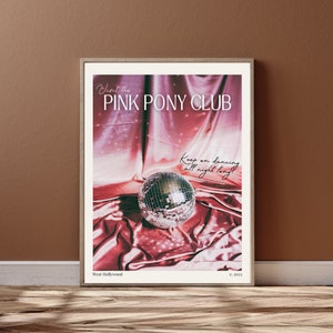 Poster de voyage rose au poney club. impression vintage discothèque lesbienne saphique esthétique. Art mural rétro mat WLW pour fan de musique queer.