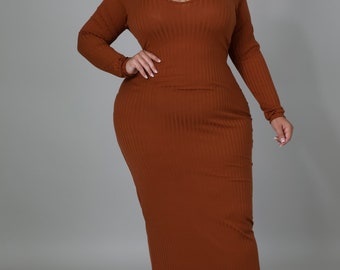 Lulu Babe Cut-Out Maxi Dress