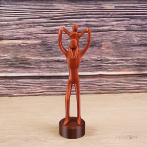 Fathers Day Statue - Celebrating Dad Figurine