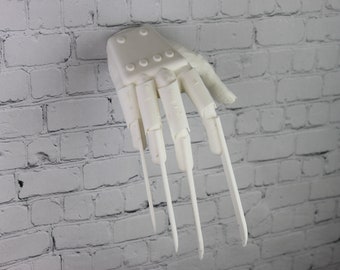 Freddy Krueger Hand Horror Decor Wall Mount