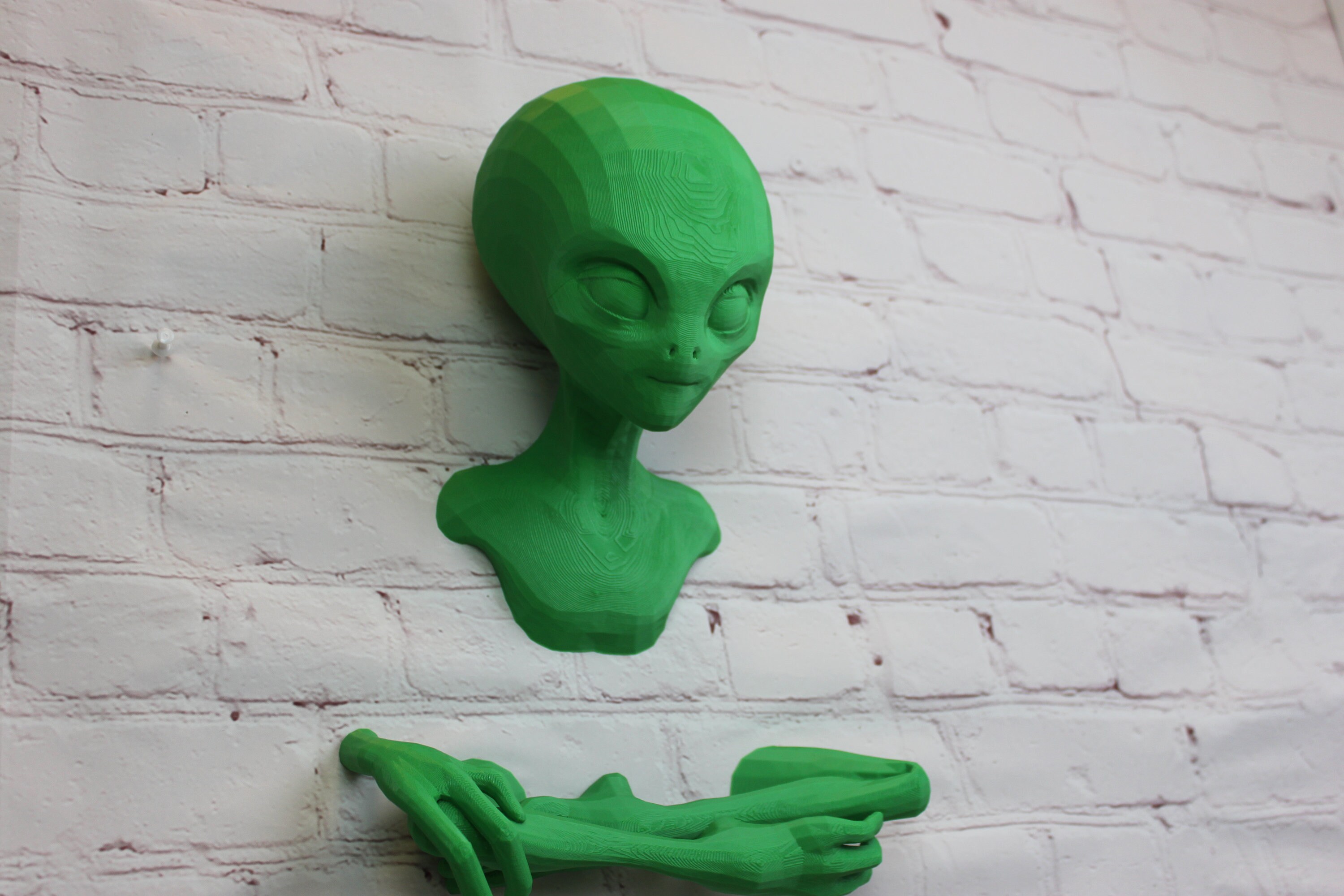3D Printed Alien Wall Decor - Out of This World! - Etsy