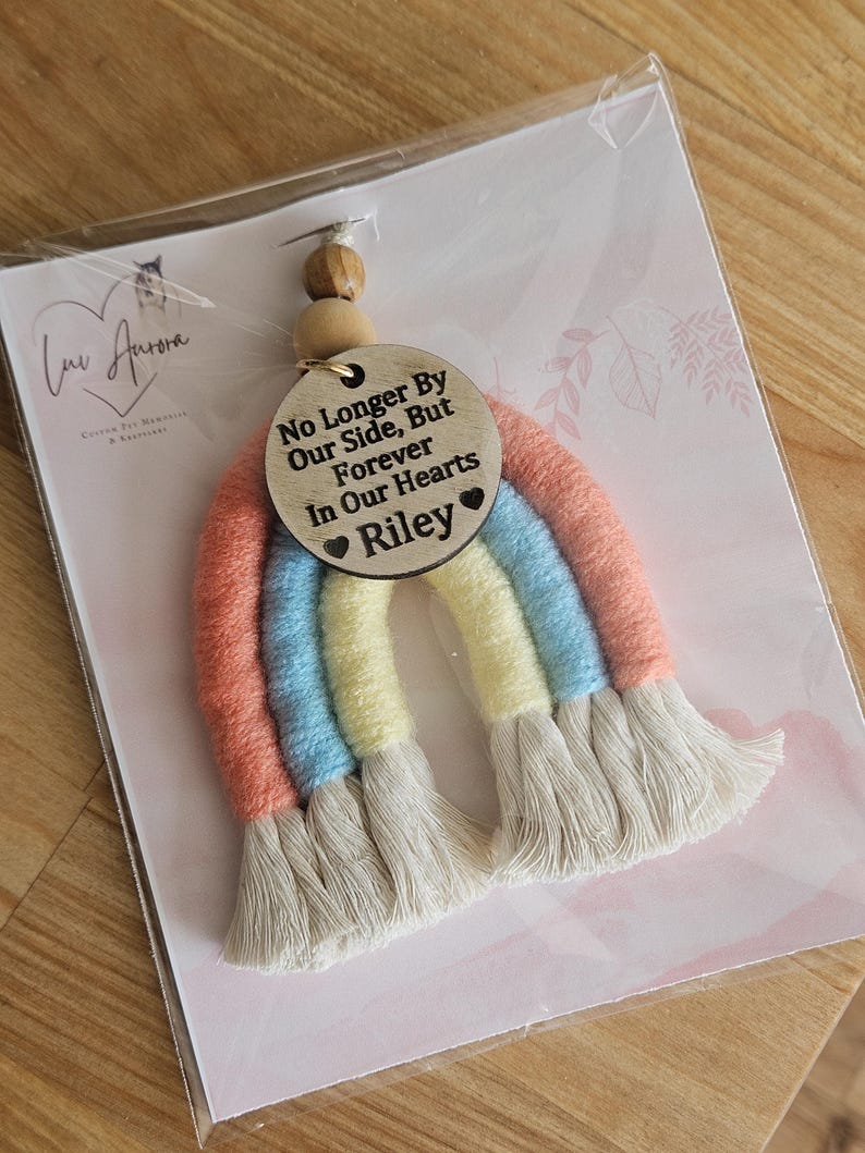 Personalized Pet Memorial Rainbow Ornament, Dog Remembrance Gift, Pet Loss Rainbow Ornament, Pet Bereavement, Rainbow Bridge Memorial Gift afbeelding 4
