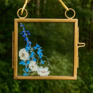 Pressed Flower Frame Photo Frame Personalized Gift Pressed Flowers Framed Flowers Botanical Wall Art Birth Flower Gift Cottagecore Decor