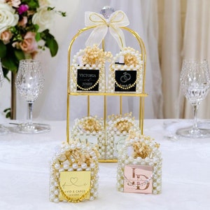 Pearl Bag With Chocolates as a Favors for Guests, Wedding Chocolates Decorated with Real Dried Flowers with Pearl Bag, Luxury Wedding Favors