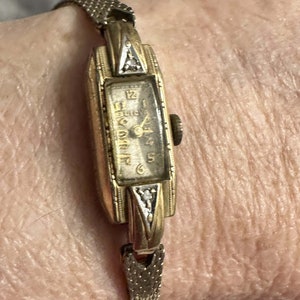 Vintage Ladies Watch, Gold Watch, Ladies Watches, Estate Jewelry, Antique Watch, Bulova Watch, Ladies Watches