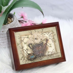 Gift of Sound Wood Jewelry Box signed by Pat Richter 2001, Music Jewelry Box, Girl Music Jewelry Box, Antique Music Jewelry Box,