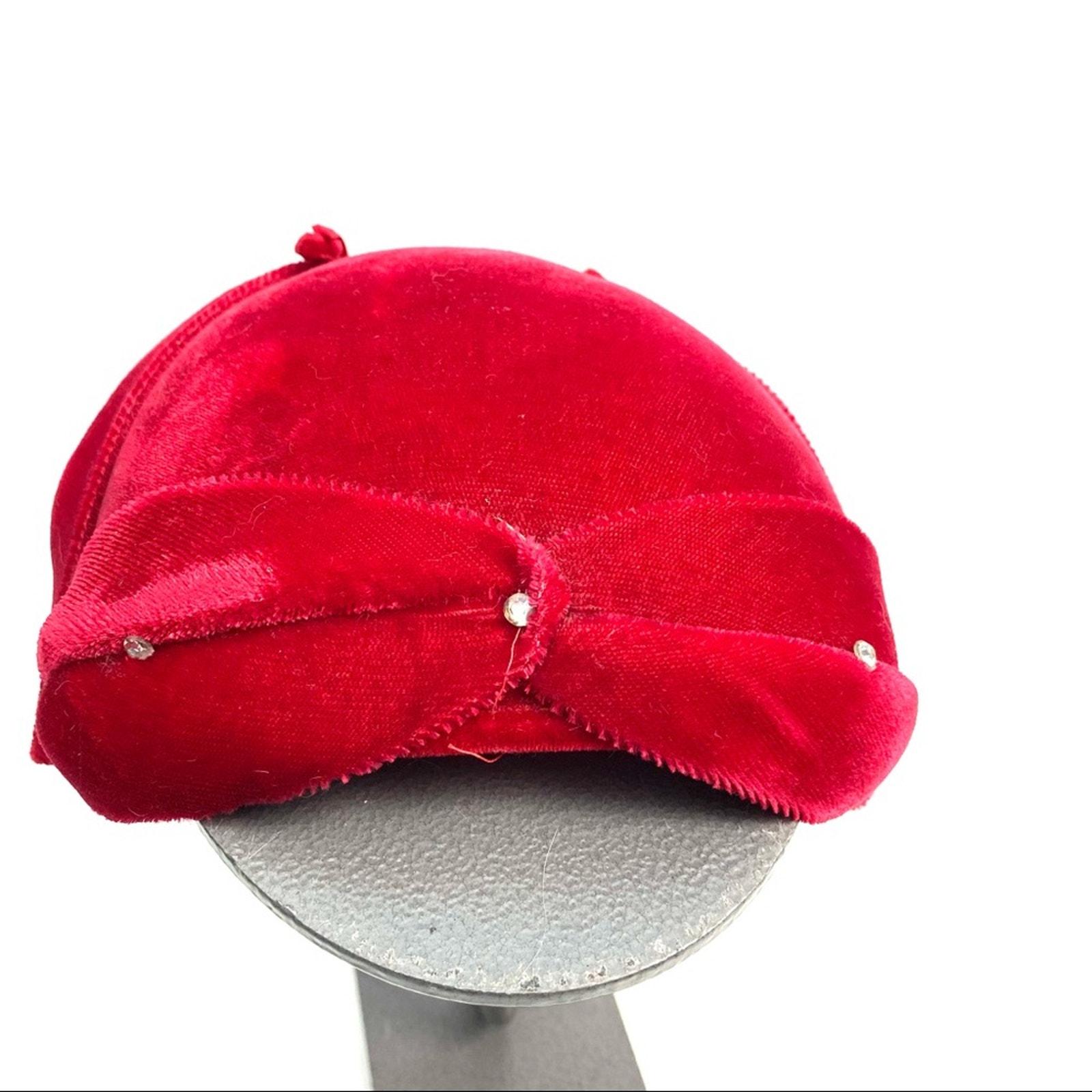 Vintage Red Rhinestone Toque Turban Capulet Hat Vintage Hat with Rhinestone Pin Red Velvet | Mercari main image 4