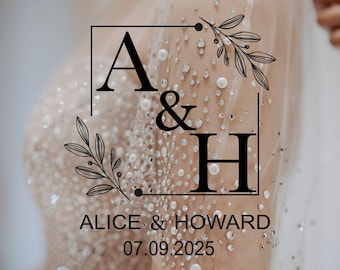 Minimalist Wedding Monogram Logo: Square Floral Design (SVG, PNG, PDF)